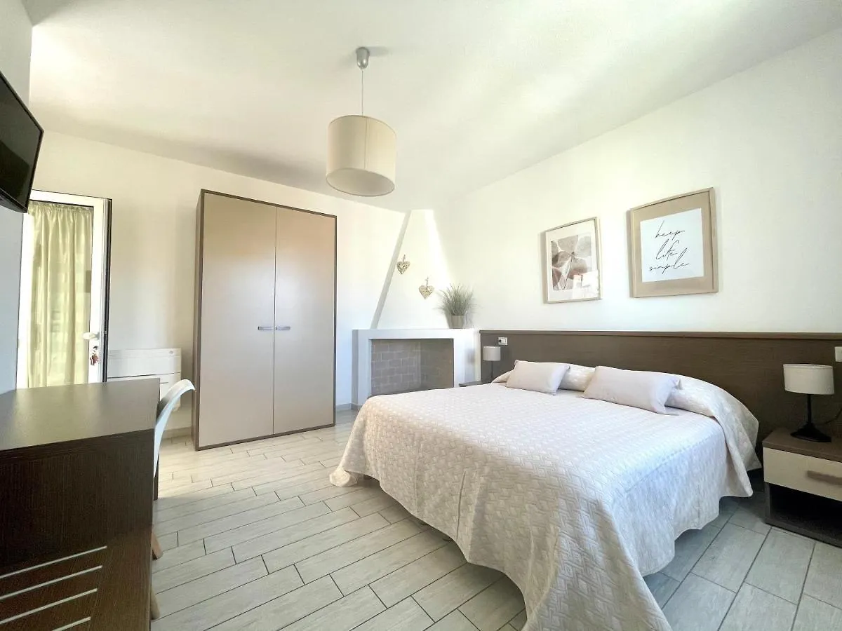 לינה וארוחת בוקר וילסימיוס B&B Il Patio