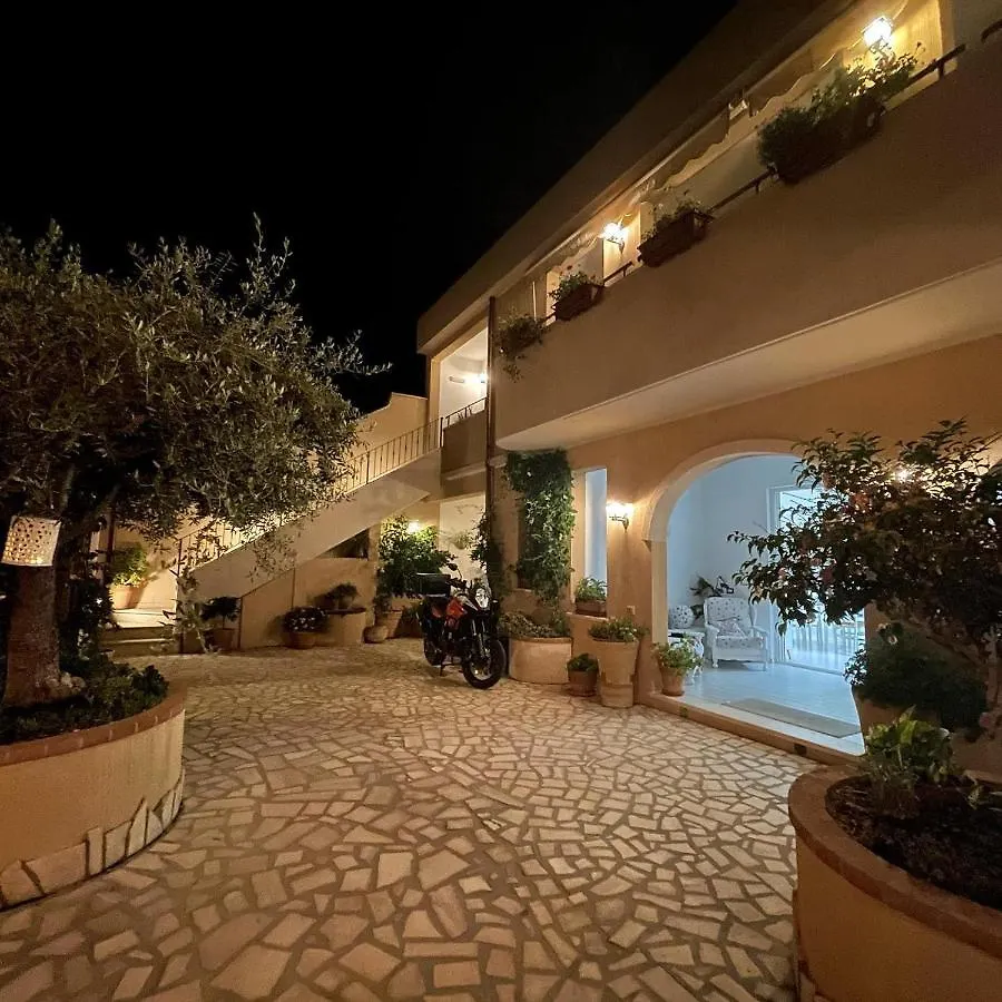 וילסימיוס B&B Il Patio 0*,  איטליה